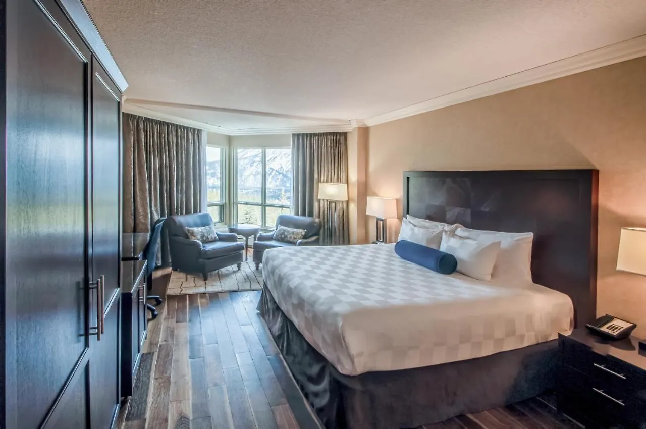 فندق ومنتجع Rimrock بانف 5*,  كندا