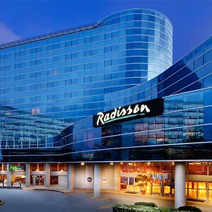 Radisson Vancouver Airport Ричмонд